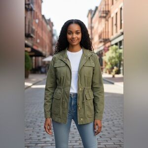 Kensie jeans jacket woman’s size small (c93)